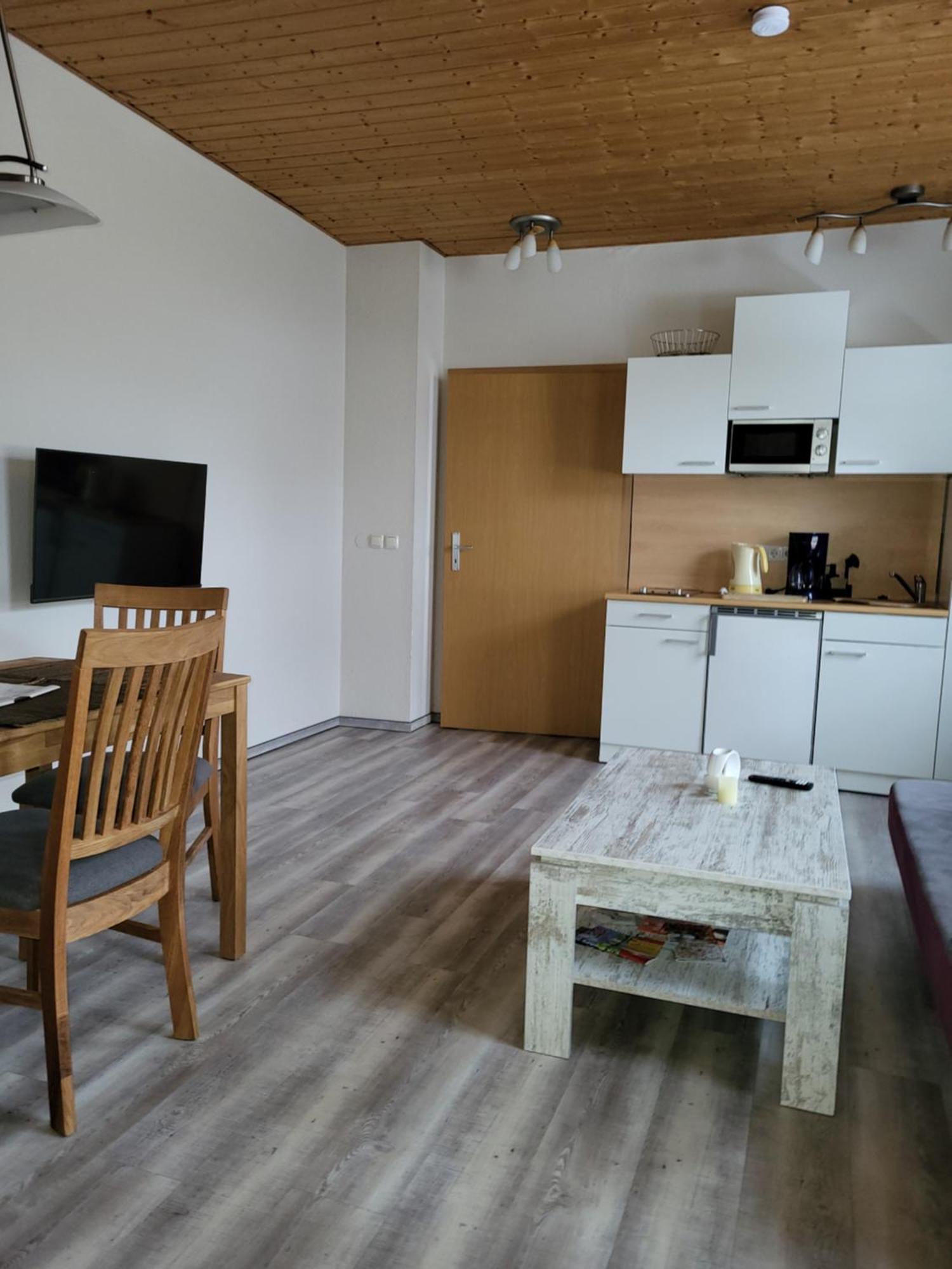 City Appartement Mit Garten, Zentral Und Trotzdem Ruhig Cottbus Buitenkant foto